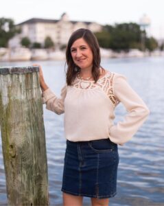 Jennifer Headhsot (2)